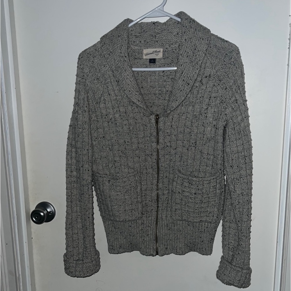 Universal Thread Gray Cardigan Sweater